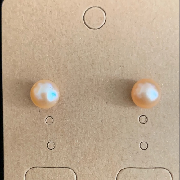 Jewelry - Pearl Stud